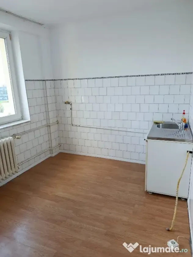 Apartament cu 2 camere str Herculane
