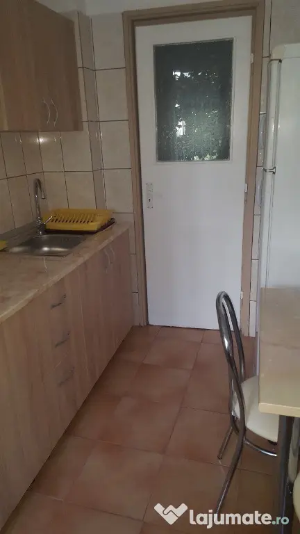 Inchiriere ap.3 camere zona Chibrit - Bucuresti (Bucuresti-Ilfov)