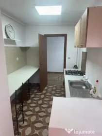 Apartament Cu 2 Camere - Parter Zona Centru