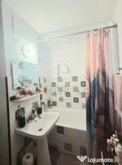 Dambovita - 2 Camere - Etaj 2 - Bloc Izolat 