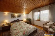 Proprietate rustica la 1 km de Castelul Bran:Doua unitati du 