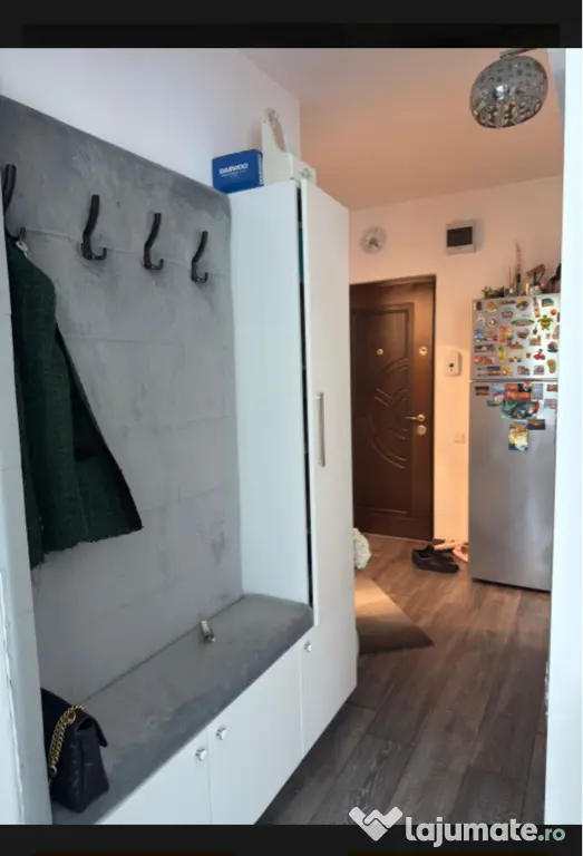 Apartament 2 cam închiriat
