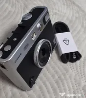 Fujifilm Instax Mini Evo - Negru nou