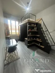 Apartament Ultracentral | 3 Camere | Living | Etaj 2 | Petfr 
