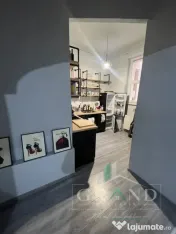 Apartament Ultracentral | 3 Camere | Living | Etaj 2 | Petfr 