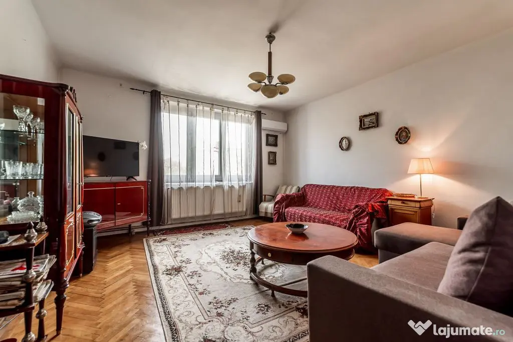 LOCAȚIA FACE DIFERENȚA, Apartament 2 camere, B-dul Vasile Milea - Arad (Arad)