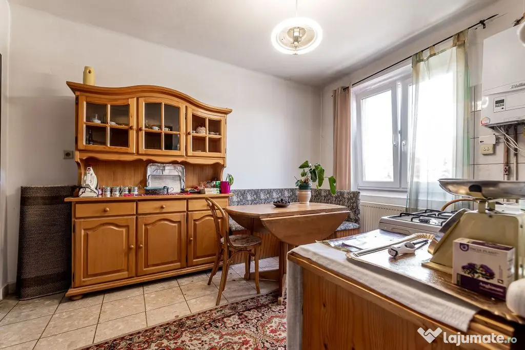LOCAȚIA FACE DIFERENȚA, Apartament 2 camere, B-dul Vasile Milea - Arad (Arad)