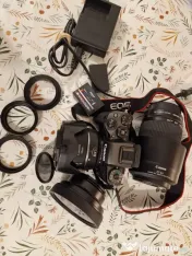 Aparat foto Canon M5 mirrorless 
