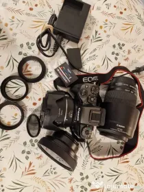 Aparat foto Canon M5 mirrorless