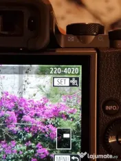 Aparat foto Canon M5 mirrorless 
