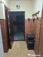 Apartament 2 camere decomandat, centrală și AC, lângă El