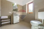 Pensiune/Cabana de vanzare Marisel | 3.012 mp | Business ... 