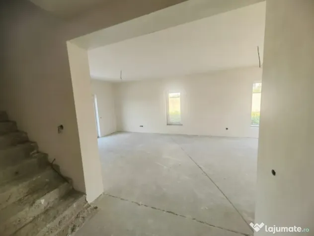 Casa cu 4 camere, in zona Chinteni - Chinteni (Cluj)