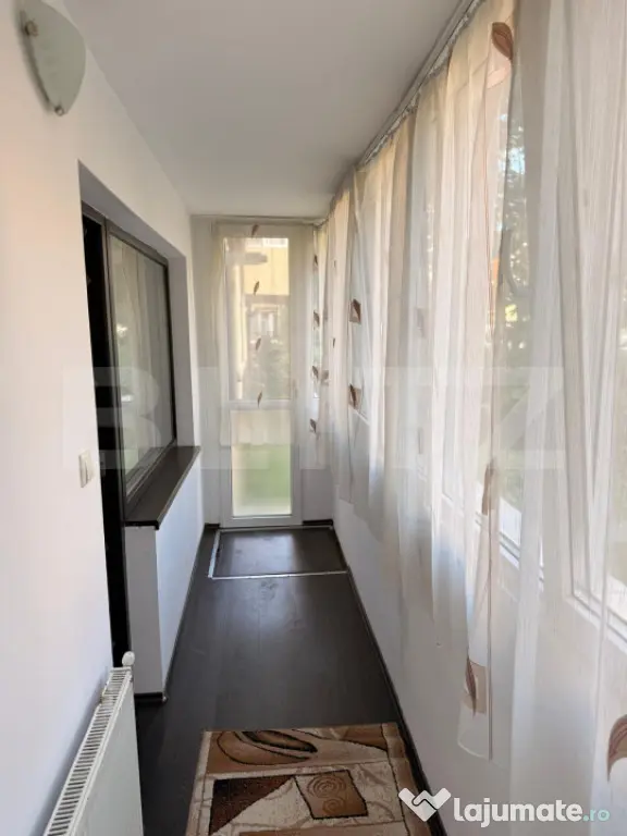 Apartament 2 camere, semidecomandat, confort 1, parter, balc - Brasov (Brasov)