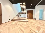 Vila superba de vanzare- 6 camere-cartier privat-Iancu Nicol 