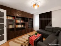 Oportunitate în Micro 12! Apartament decomandat cu 2 camere 