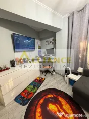 Aparatorii Patriei - 4 camere - 2 bai - renovat - mobilat...