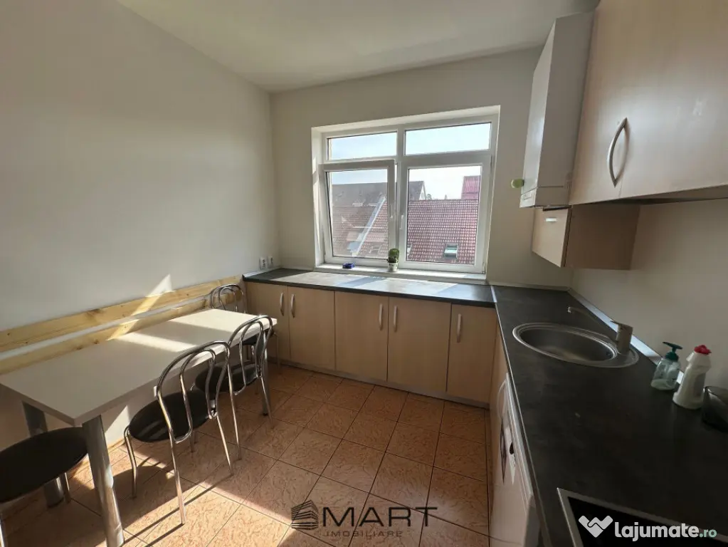 Apartament 3 camere decomandate, 2 bai zona Strand - Sibiu (Sibiu)