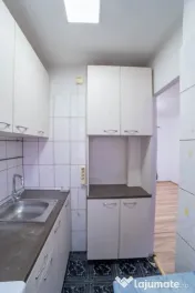 Dristor, LIDL, an 1987, garsoniera la parter, cu balcon