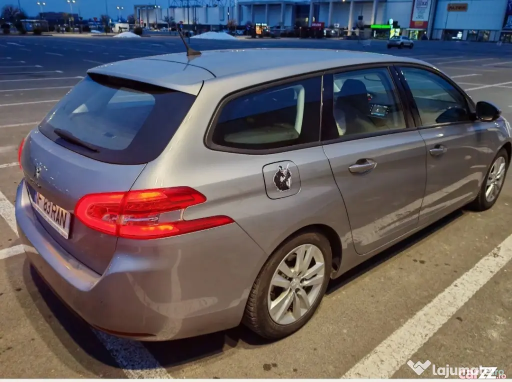 Peugeot 308 SW 1.2 benzina - Chiajna (Bucuresti-Ilfov)