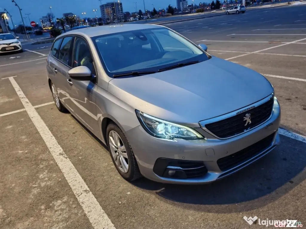Peugeot 308 SW 1.2 benzina - Chiajna (Bucuresti-Ilfov)