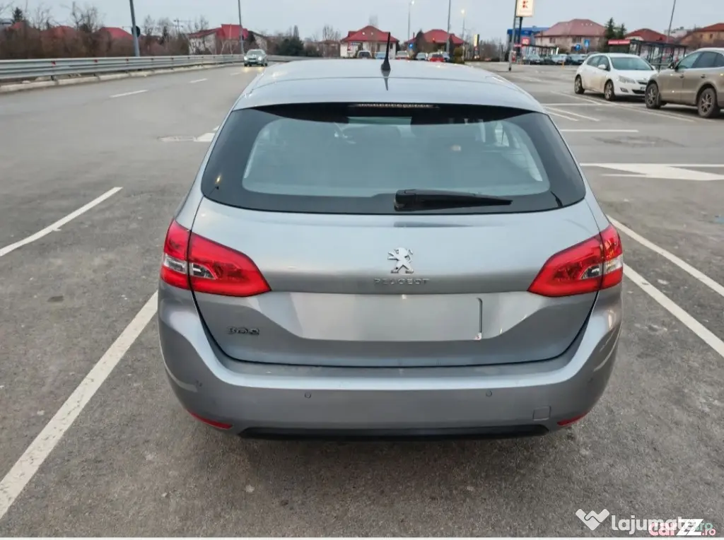 Peugeot 308 SW 1.2 benzina - Chiajna (Bucuresti-Ilfov)