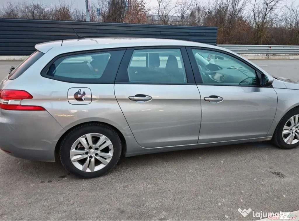 Peugeot 308 SW 1.2 benzina - Chiajna (Bucuresti-Ilfov)