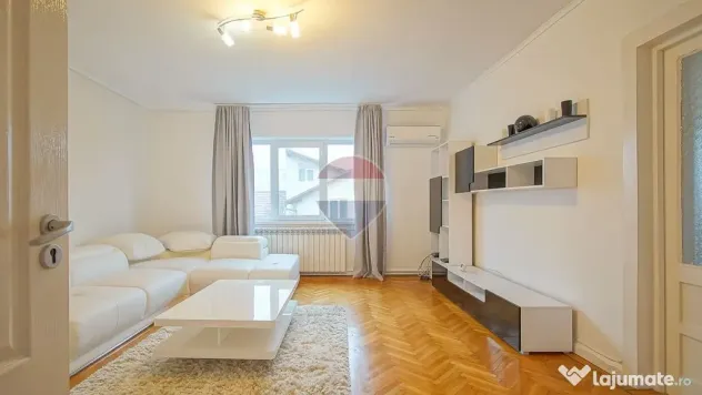 COMISION 0% | Apartament 4 camere + Curte | Zona Tractorul - Brasov (Brasov)