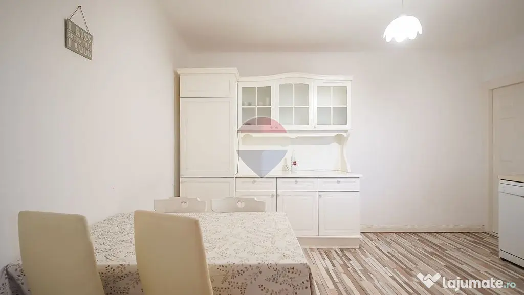 COMISION 0% | Apartament 4 camere + Curte | Zona Tractorul - Brasov (Brasov)