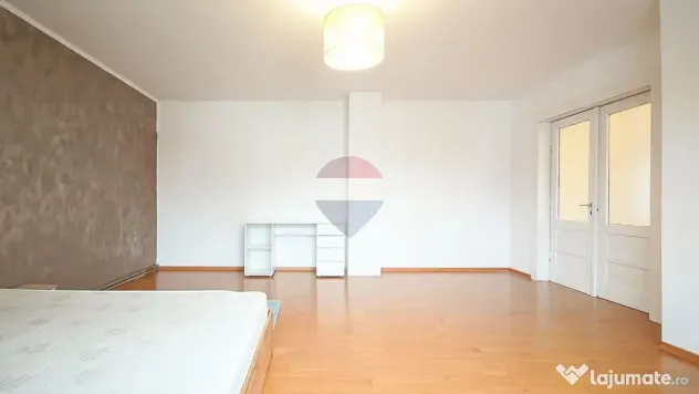 COMISION 0% | Apartament 4 camere + Curte | Zona Tractorul - Brasov (Brasov)