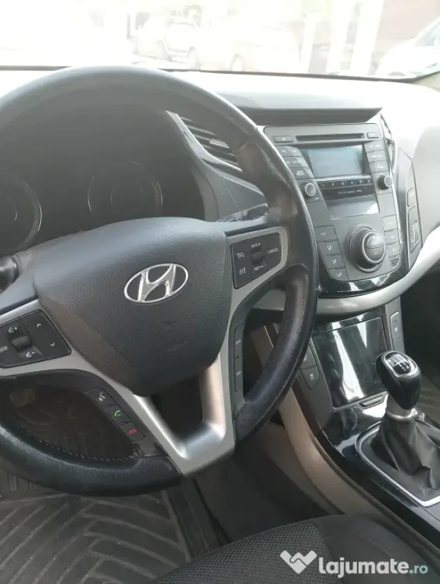 Hyundai I40, 1,6 benzină