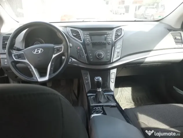 Hyundai I40, 1,6 benzină