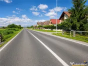 Teren intravilan 10.000 mp, parcelabil, plan, acces asfaltat 