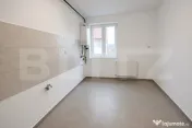 Apartament 3 camere,2 balcoane,pod,pivnita,parcare,etaj 2,Va 