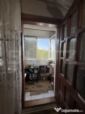 Apartament 4 camere 83 mp, zona Craiovita Noua