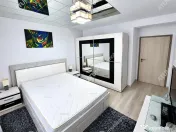 Apartament cu 2 camere decomandate balcon si loc de parcare 