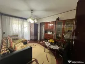 Apartament 2 camere, centrala, etaj 3, Craiovita Noua 