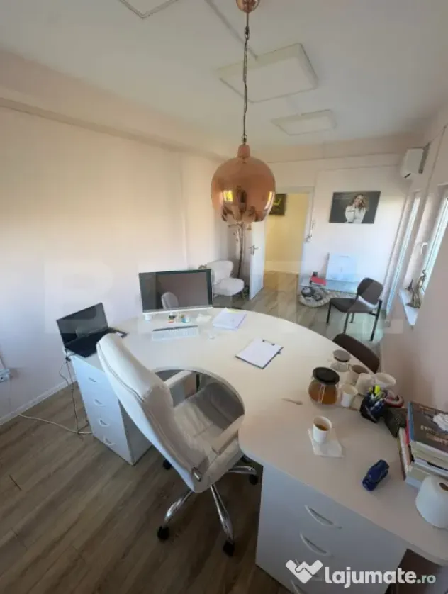 Spațiu de Birouri în Clădire P+2 | Bulevard Principal | - Timisoara (Timis)