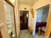 Garsonieră decomandata în bloc reabilitat, etaj 4 – Sens