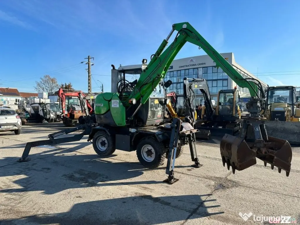 Excavator pe roți Hansa APZ531, 2003, 7,2 tone - Negresti Oas (Satu-Mare)