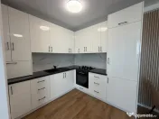 Apartament 3 camere , prima inchiriere, Radauti