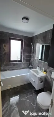 2 camere Titan decomandat, centrală, an 2025, 51 mp