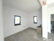 COMISION 0 % Duplex 3 camere, despartit prin baie, Mosnita N 