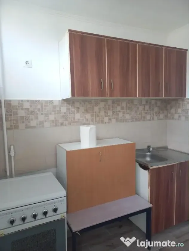 Garsoniera str Detunata-Gheorgheni-zona Iulius Mall - Cluj-Napoca (Cluj)