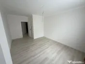 Apartament 3 camere, 72 mp, Sub Cetate