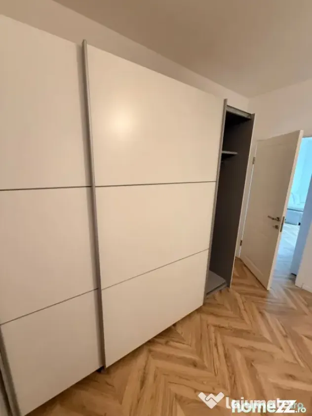 Apartament de vanzare , semidecomandat 50,mp ,2 camere Flore - Floresti (Cluj)
