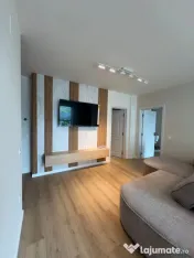 Apartament de vanzare semidecomandat ,2 camere 57mp , zona V