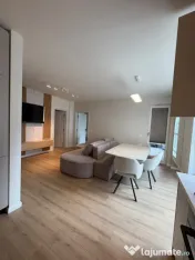 Apartament de vanzare semidecomandat ,2 camere 57mp , zona V