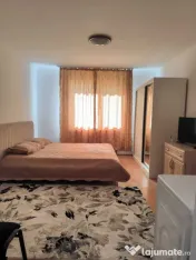 Garsoniera 27 mp, baie si chicineta proprie, complet mobilat 