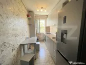 Apartament 3 camere semidecomandate | Etaj intermediar | Zon 